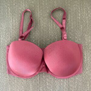 Victoria's Secret Multi-Way / Multiposition Pink 32DD Gold V